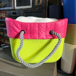 COPY - Moost interchangeable tote (works with oba…